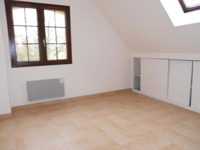 Location maison F6 Charny - Photo 4