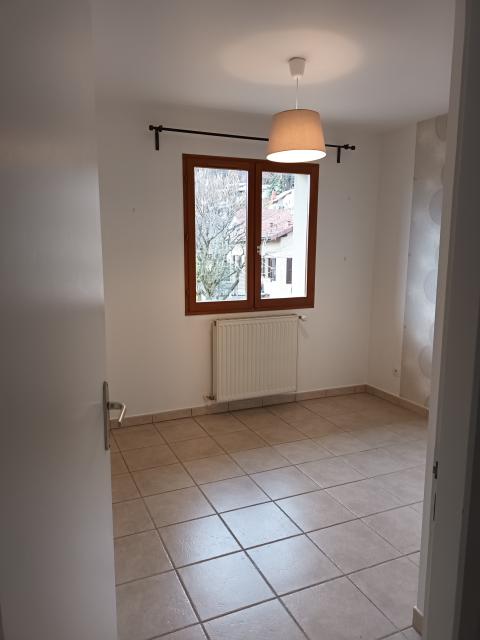 Location appartement T5 Herbeys - Photo 6