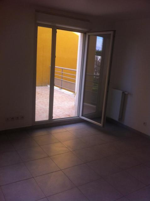 Location appartement T2 Evry - Photo 4