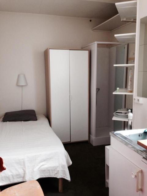 Location chambre Paris 17 - Photo 1