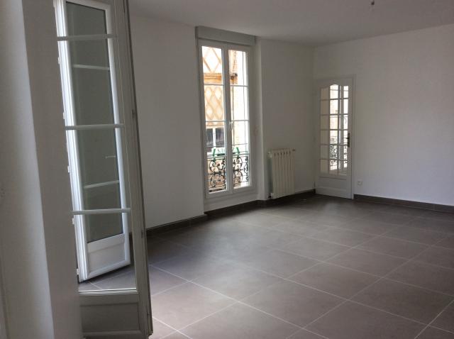 Location Appartement Sans Vis A Vis Sur Agen 680 E 94 M