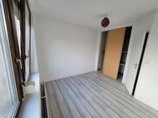 Location appartement T3 Thaon les Vosges - Photo 4