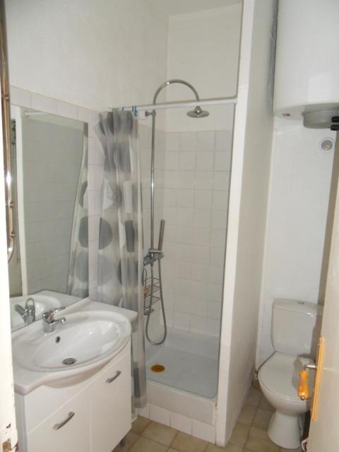 Location appartement T2 Nimes - Photo 4