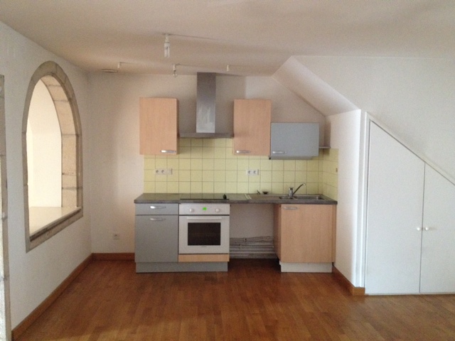 Location appartement T3 Montbeliard - Photo 2