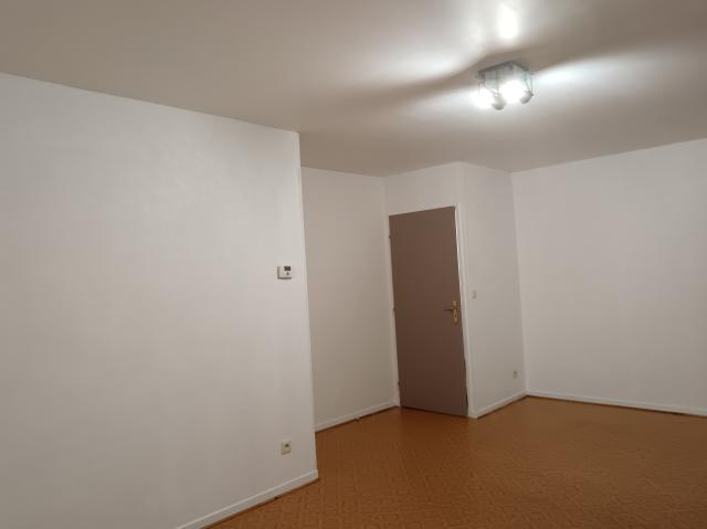 Location appartement T2 Valenciennes - Photo 2
