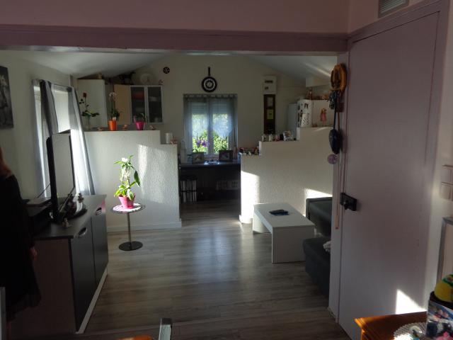 Location appartement T3 St Etienne - Photo 2