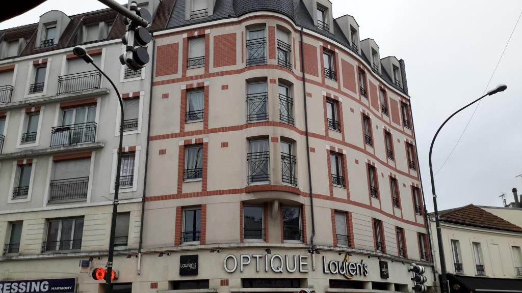 Location appartement T2 Le Raincy - Photo 3