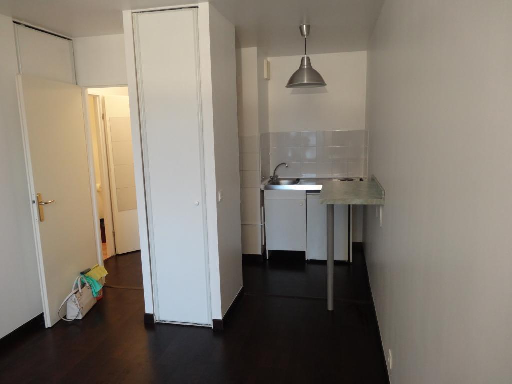 Location appartement T2 Le Raincy - Photo 4
