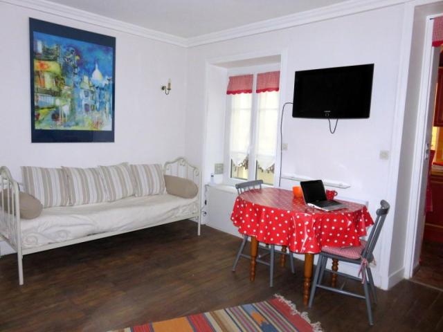 Location studio Paris 18 - Photo 1