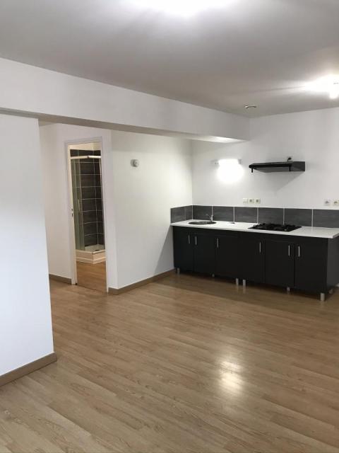 Location appartement T2 Bourg St Andeol - Photo 2