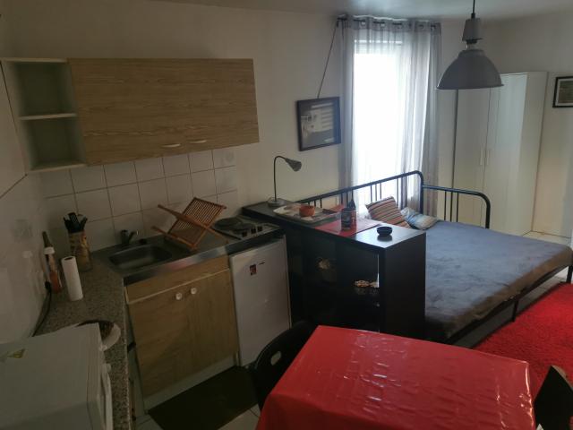 Location studio St Etienne - Photo 3