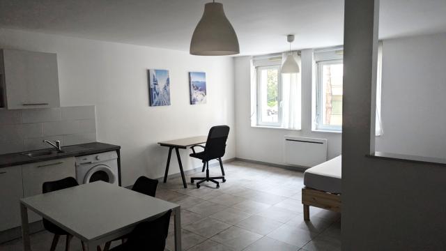Location studio St Etienne - Photo 3