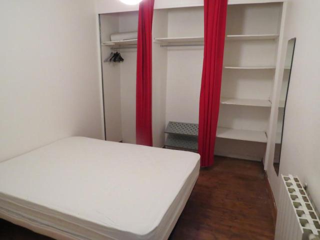 Location appartement T2 St Etienne - Photo 3