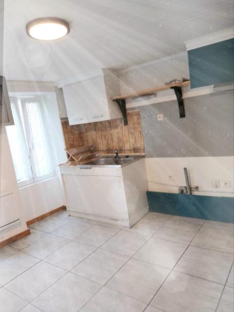 Location maison F4 Vergongheon - Photo 9