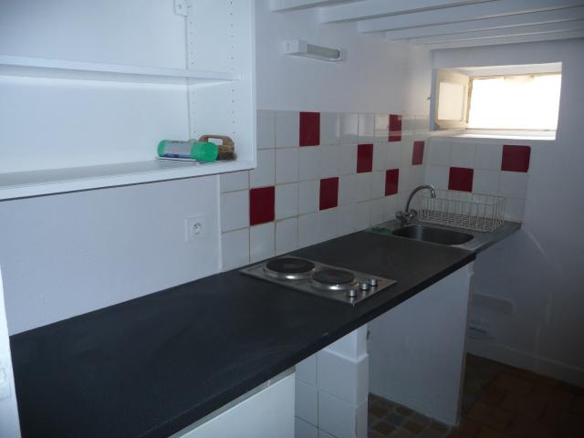 Location appartement T1 Marseille 06 - Photo 3