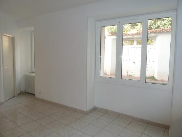 Location appartement T2 Lourdes - Photo 2