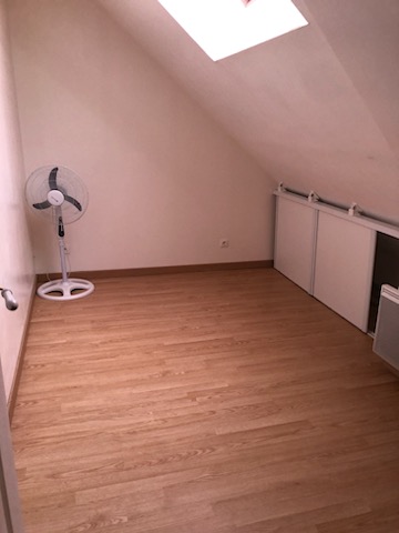 Location appartement T3 Sully la Chapelle - Photo 4