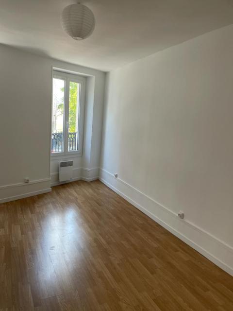 Location appartement T2 Paris 19 - Photo 5