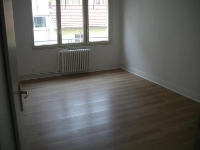 Location appartement T3 St Etienne - Photo 3