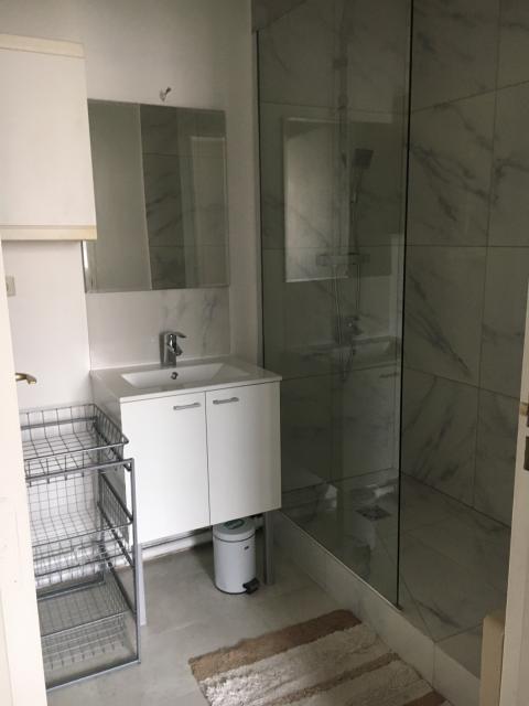 Location appartement T2 Sevres - Photo 10