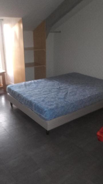 Location appartement T2 Aurillac - Photo 2