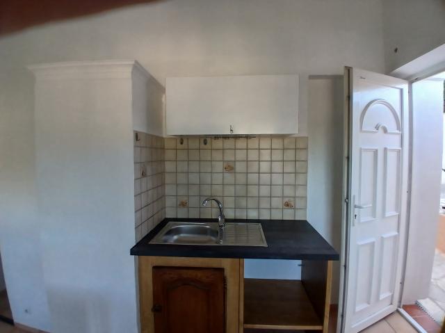 Location appartement T2 Le Rove - Photo 4