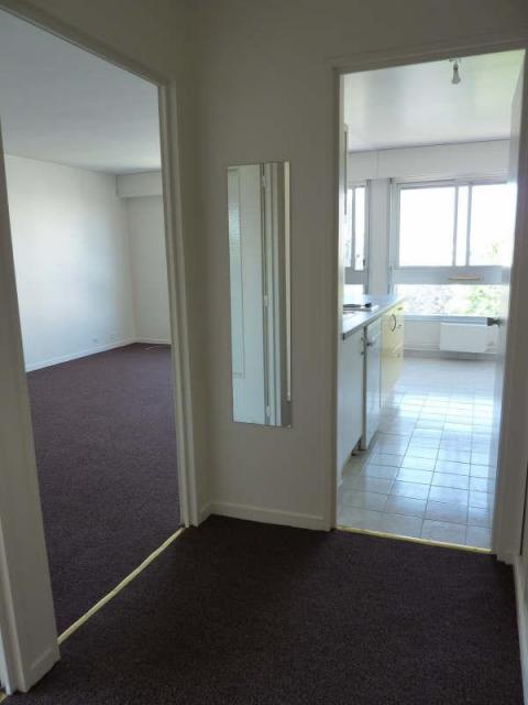 Location appartement T2 Paris 13 - Photo 1