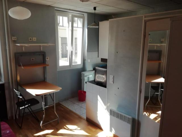 Location studio Lyon 8 - Photo 2