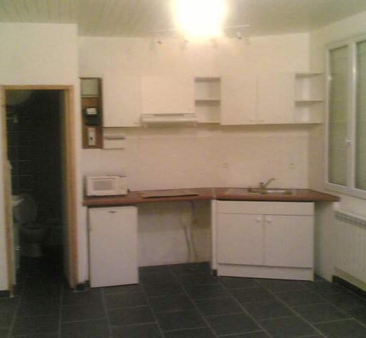 Location studio Vitry sur Seine - Photo 2
