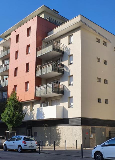 Location appartement T2 Grenoble - Photo 1