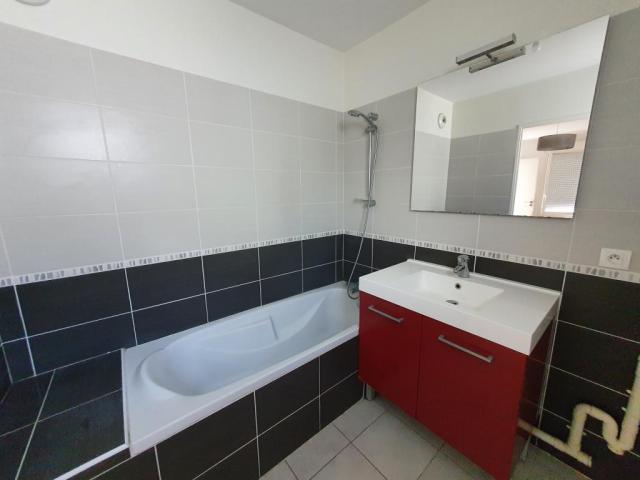 Location appartement T2 Grenoble - Photo 3