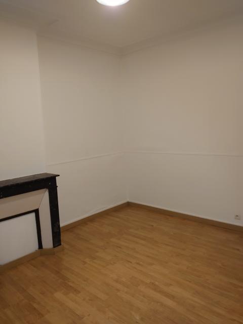 Location appartement T2 Levallois Perret - Photo 3