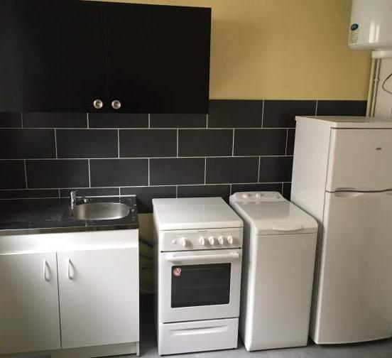Location appartement T1 St Etienne - Photo 2