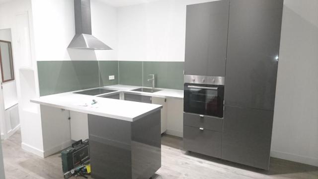 Location studio Marseille 05 - Photo 3