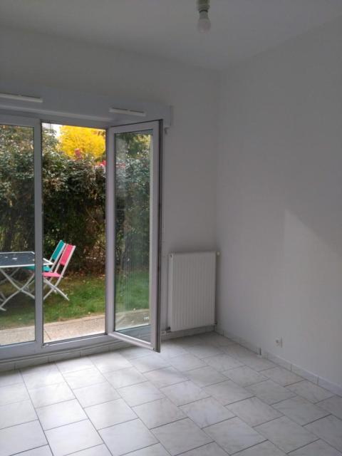Location appartement T2 Courdimanche - Photo 2