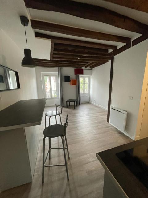Location studio Le Mesnil le Roi - Photo 2