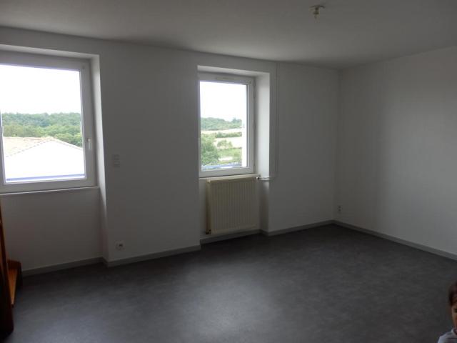 Location appartement T3 Pralong - Photo 2