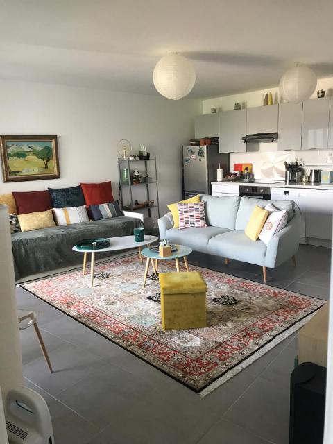 Location appartement T2 Ville la Grand - Photo 2