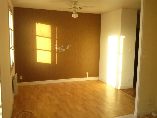Location appartement T2 Angouleme - Photo 1