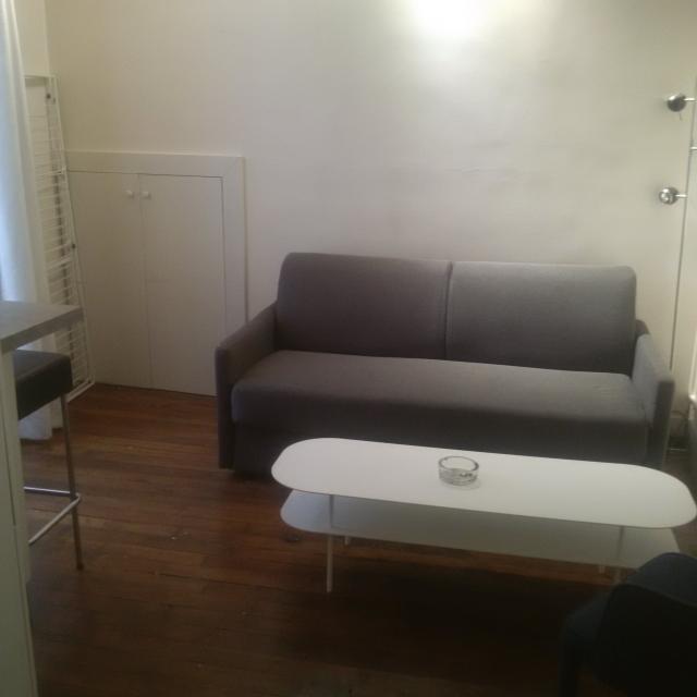 Location appartement T2 Paris 16 - Photo 2