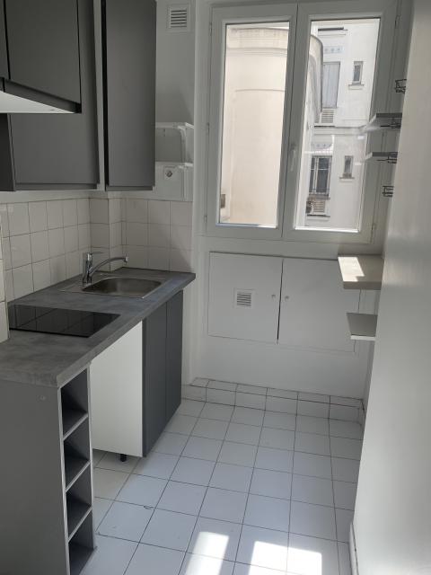 Location appartement T2 Paris 17 - Photo 8