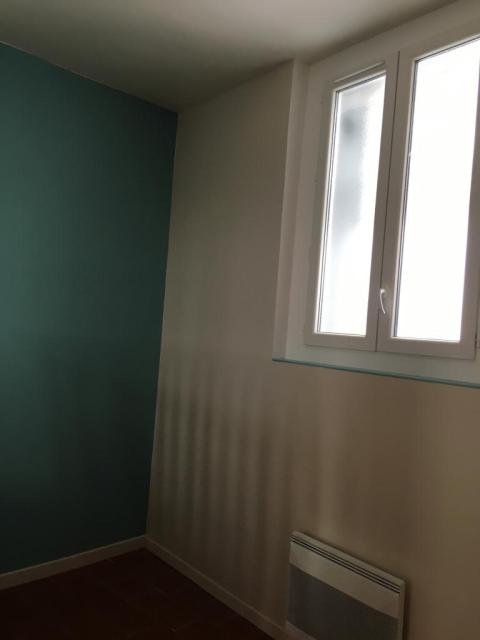 Location appartement T2 Nimes - Photo 2