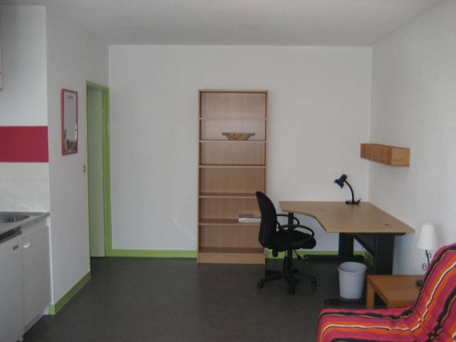 Location studio St Etienne - Photo 3