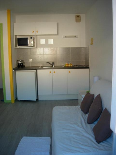 Location studio St Etienne - Photo 2