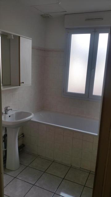 Location appartement T3 Elbeuf - Photo 4