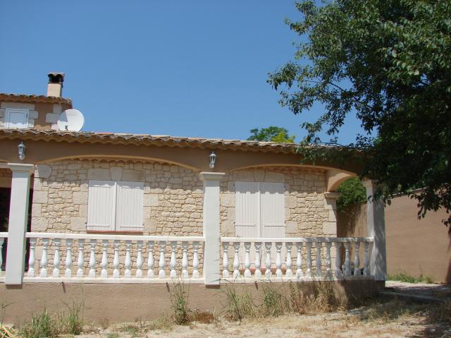 Location maison F5 Theziers - Photo 2