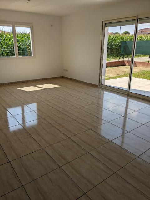 Location maison F4 Pechbonnieu - Photo 2