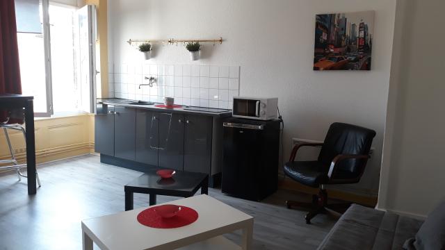 Location studio St Etienne - Photo 5