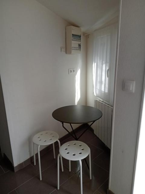 Location studio St Cyr sur Loire - Photo 6
