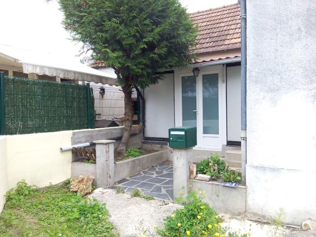 Location maison F2 Quincy sous Senart - Photo 2